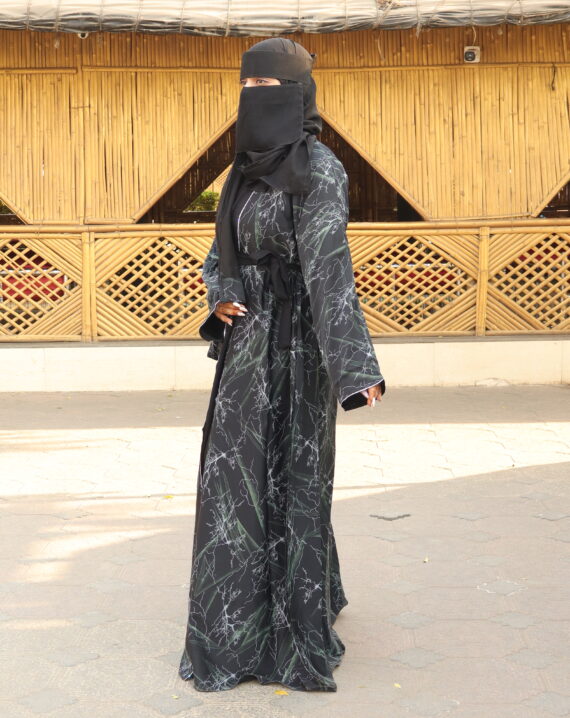 TikTok Print jacket Abaya - Image 2