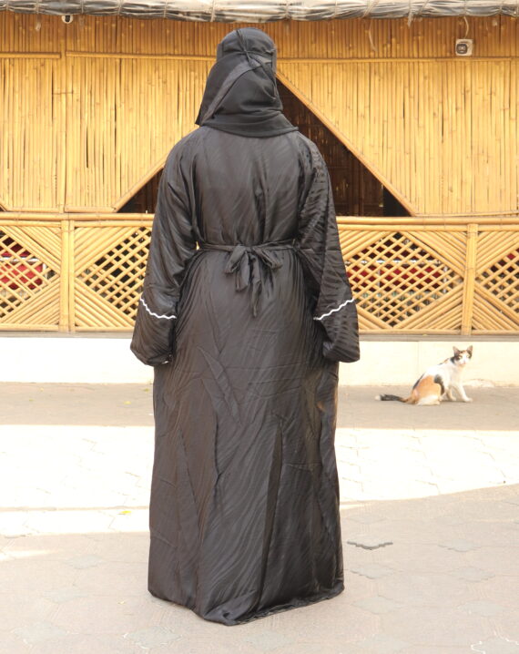 Jacket lace Abaya - Image 3